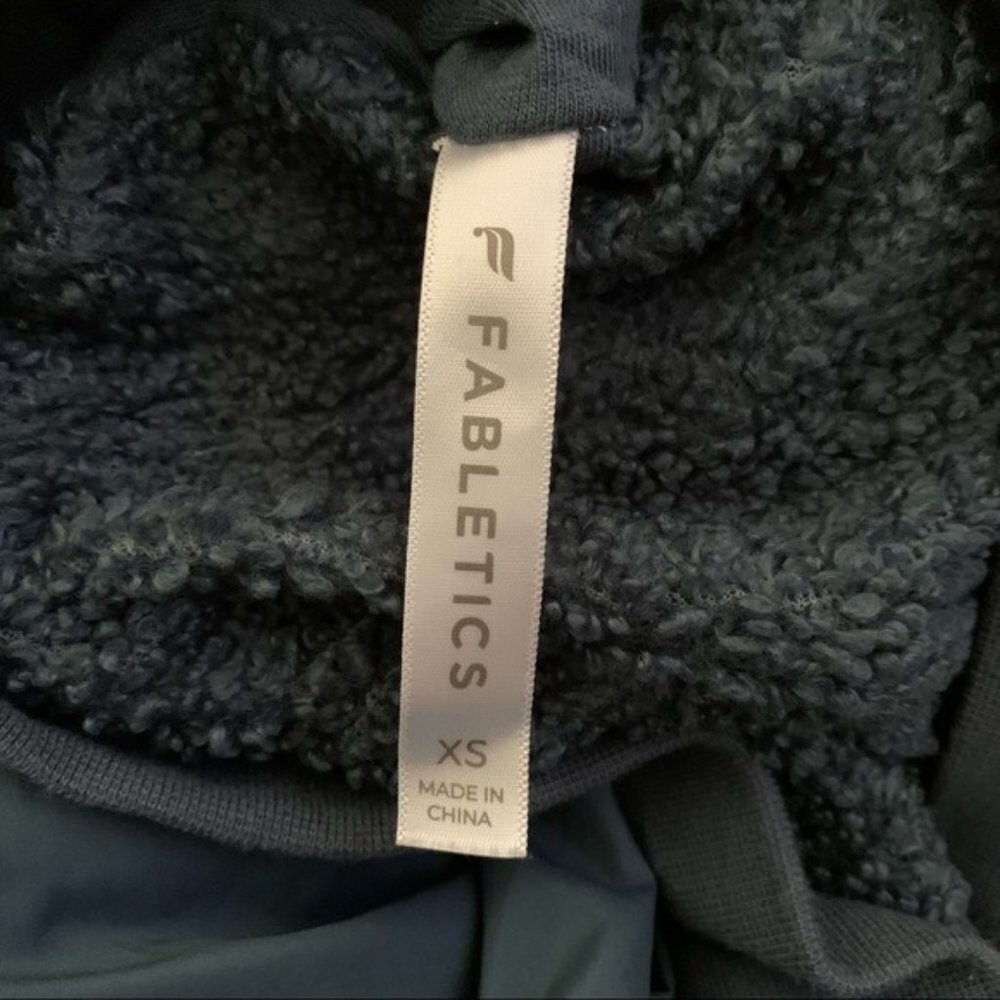 - Fabletics Jacket Size XS - Picture 9 of 14